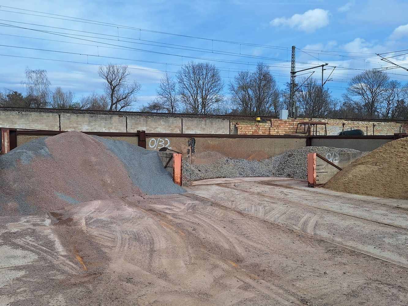 Entsorgungsfirma und Containerdienst